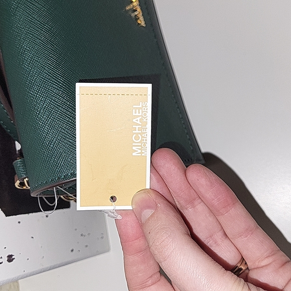 NWT Michael Kors jet set travel 3 in 1 crossbody, clutch, wristlet bag - Picture 4 of 12